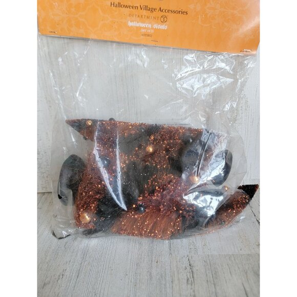 Dept 56 4033852 Halloween sisals orange fall village tree set glitter - Picture 3 of 6